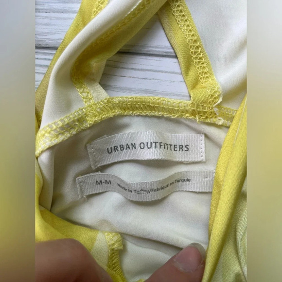Urban Outfitters Phoenix Plunging Tie Back Tank Crop Top Neon yellow medium - Picture 4 of 7
